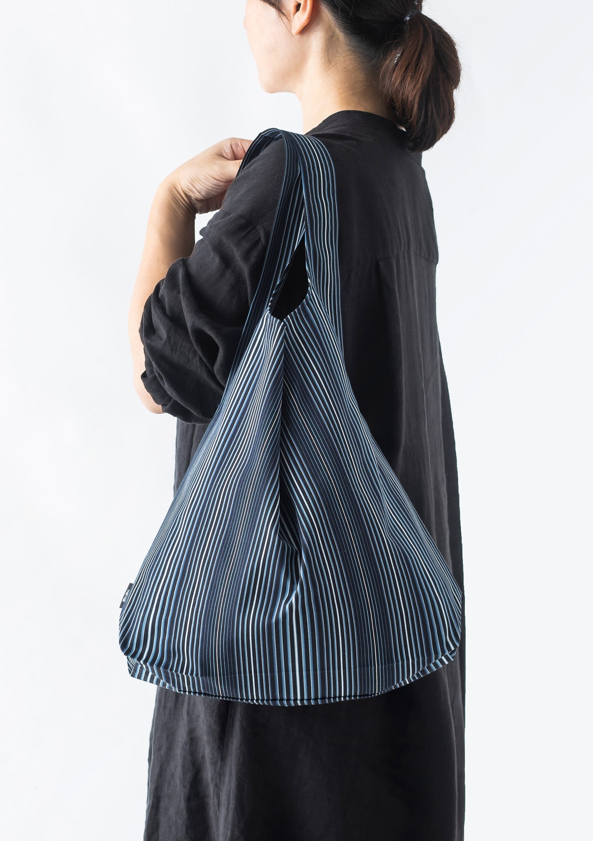 SIMPLE SHOULDER BAG COBALT WATER
