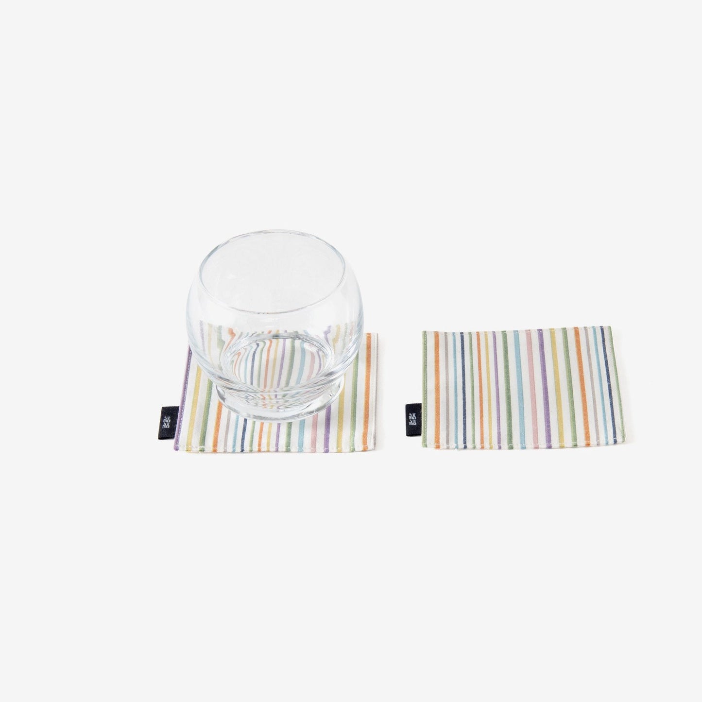 COASTER WHITE MULTICOLOR