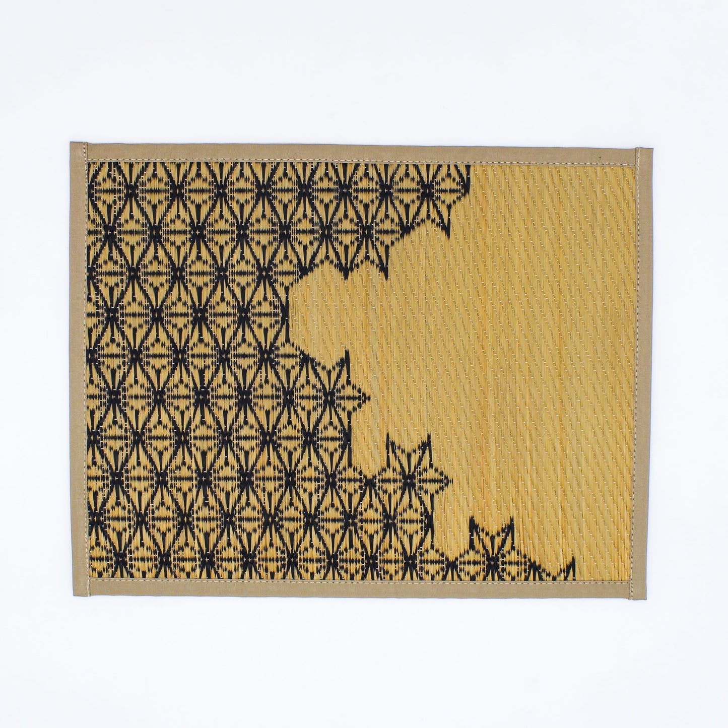 PLACEMAT (HEMP LEAF, BLACK)