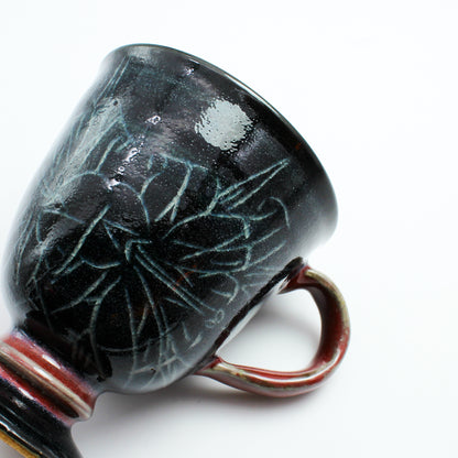 MUG WITH STAND
