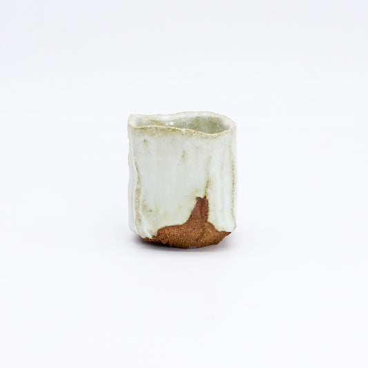 SAKE CUP BEVELED STRAW ASH